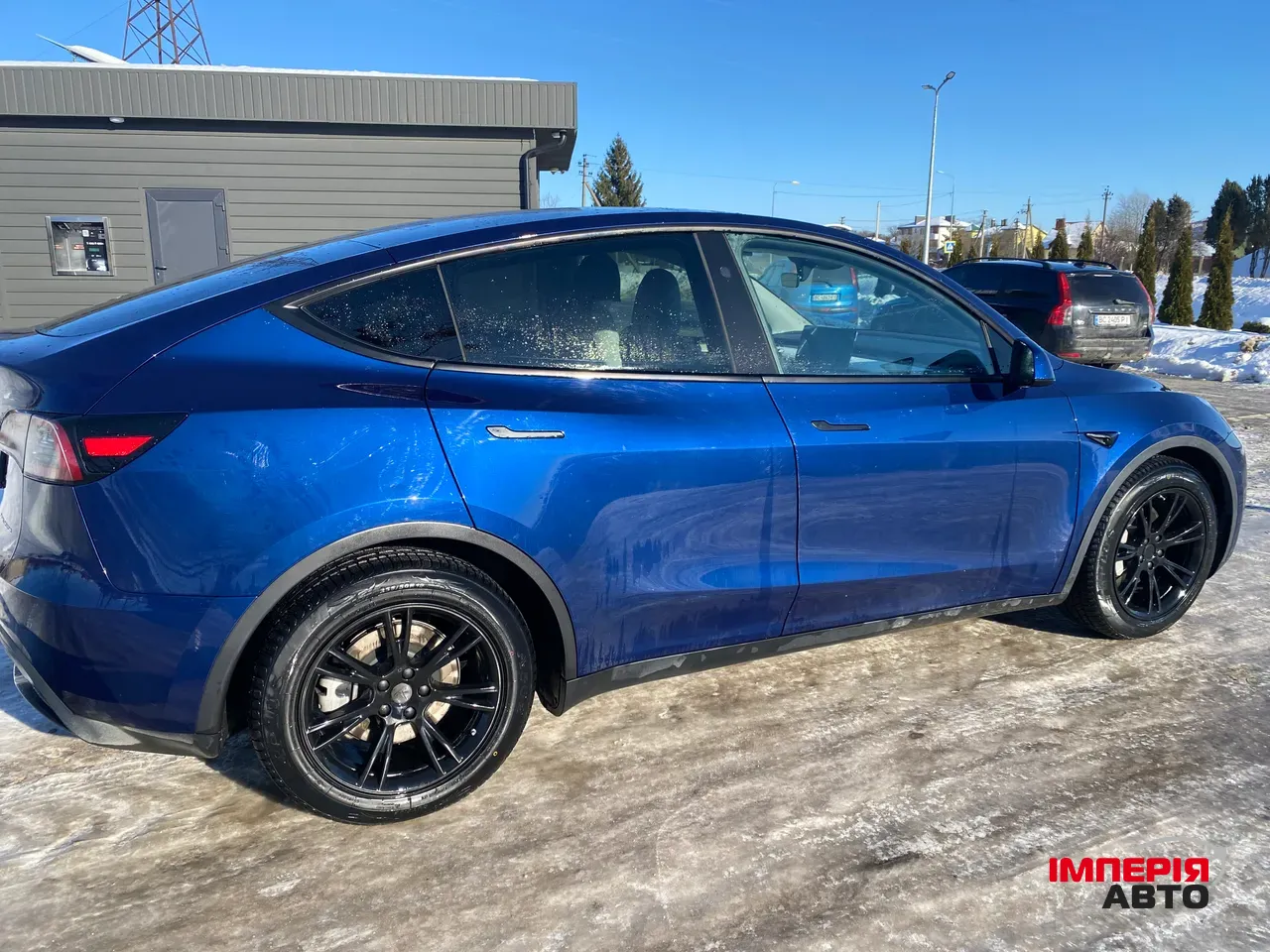 Tesla Model Y - фото 4