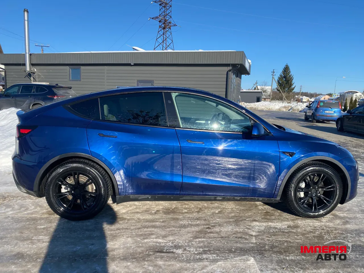 Tesla Model Y - фото 3