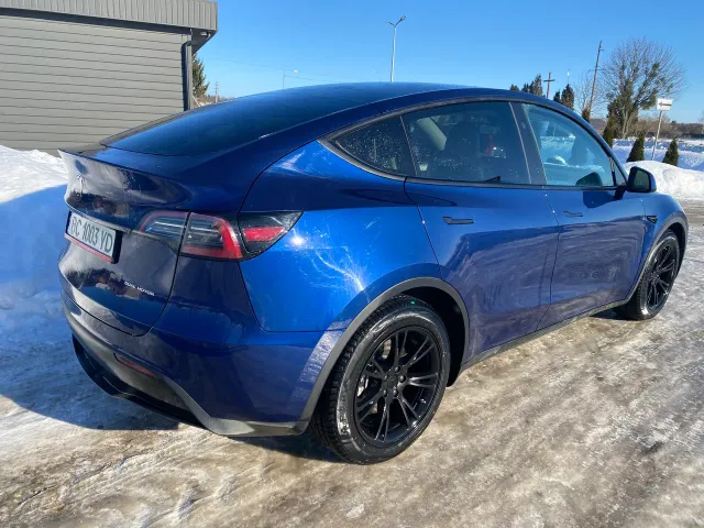 Tesla Model Y - фото 5