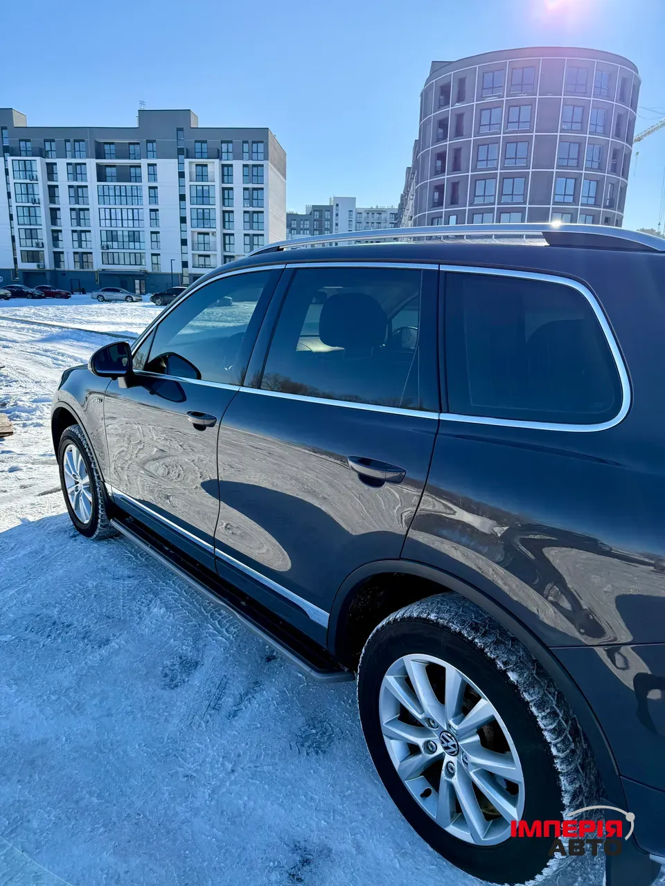 Volkswagen Touareg - фото 9