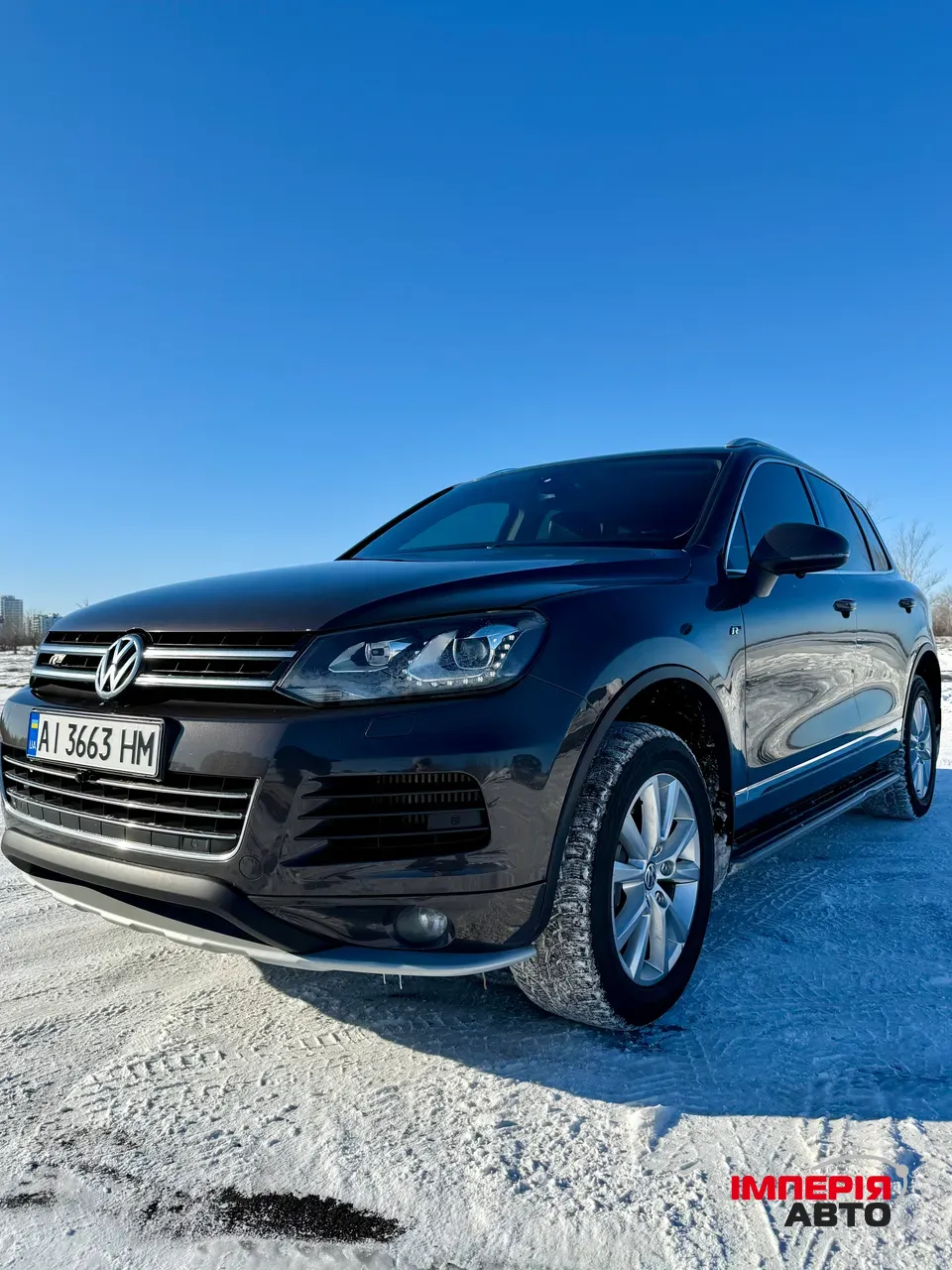 Volkswagen Touareg - фото 1