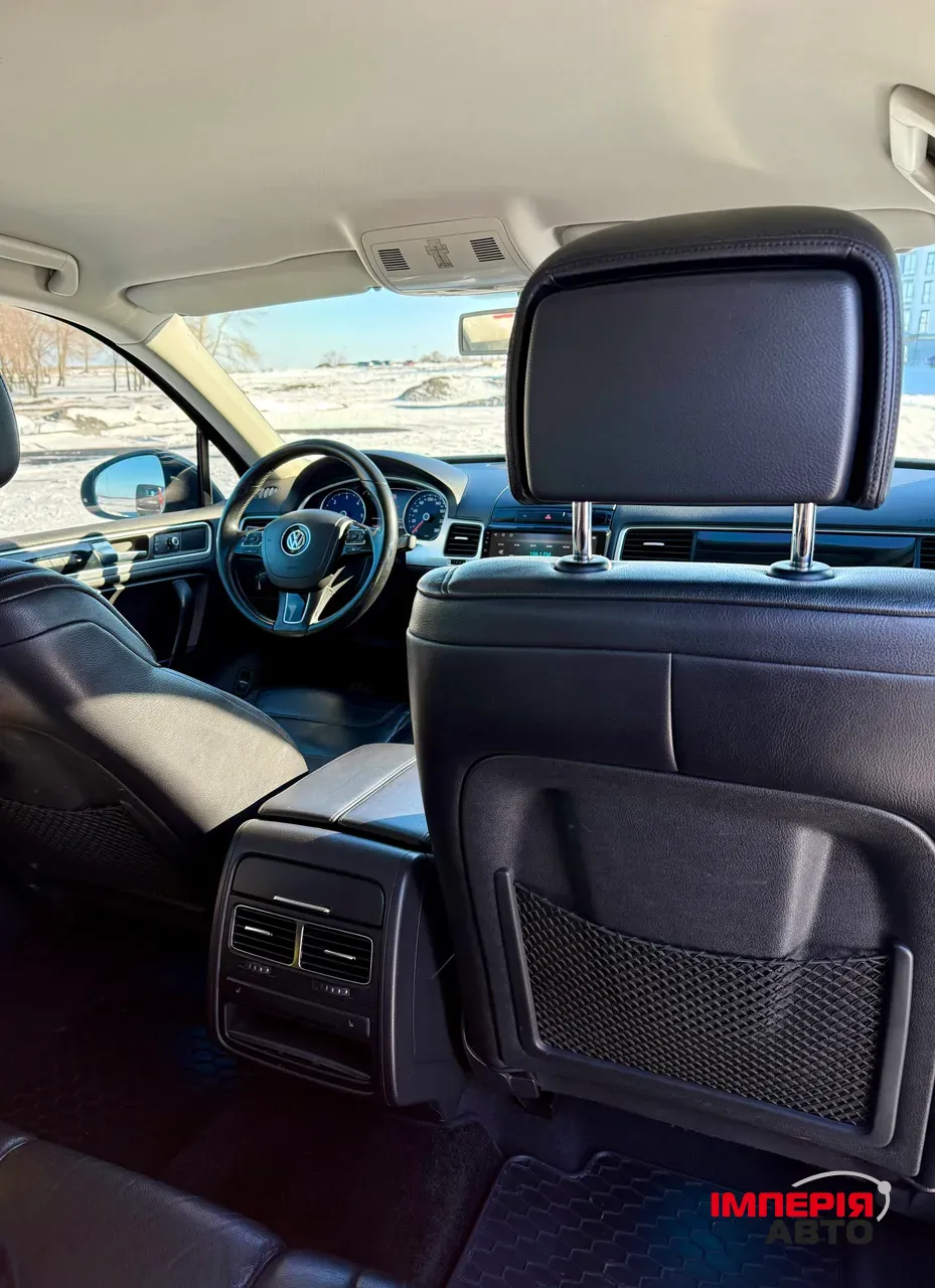 Volkswagen Touareg - фото 15