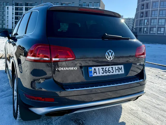 Volkswagen Touareg - фото 4
