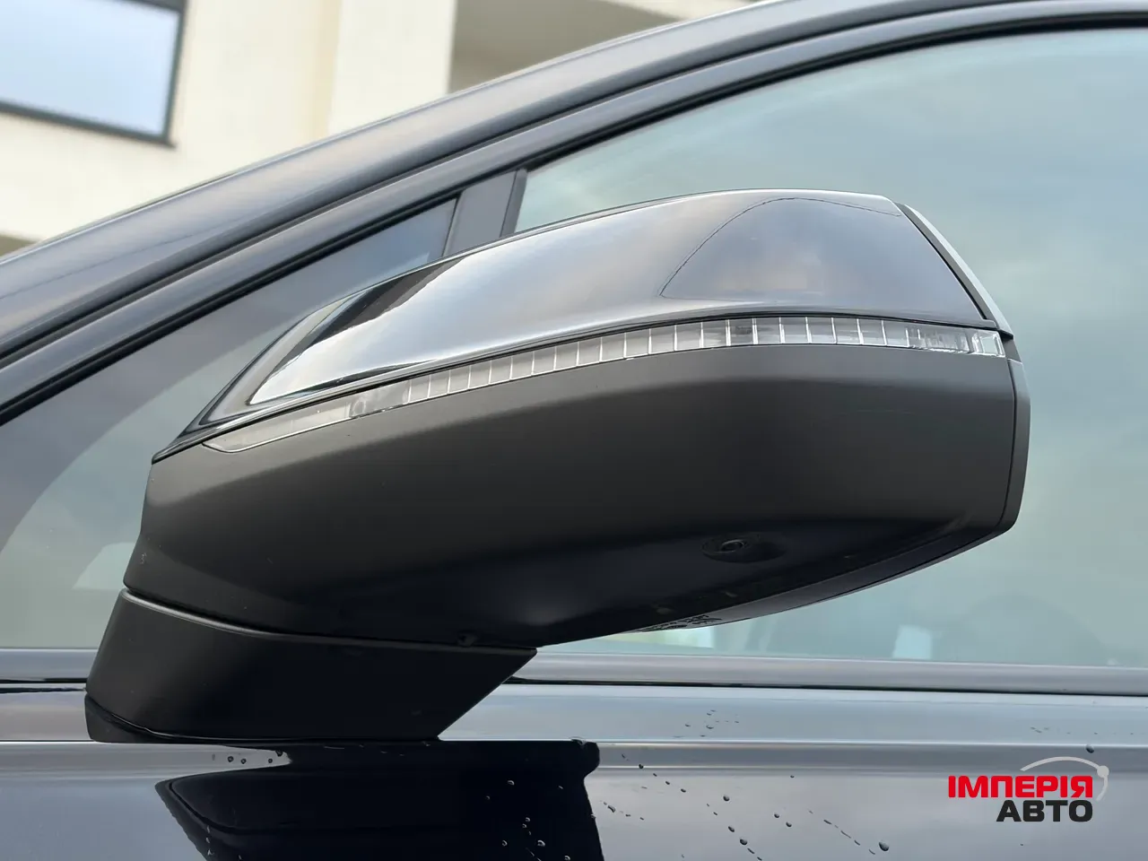 Audi Q7 - фото 19