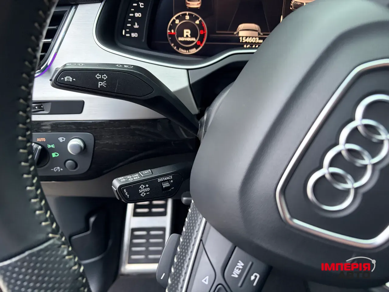 Audi Q7 - фото 43