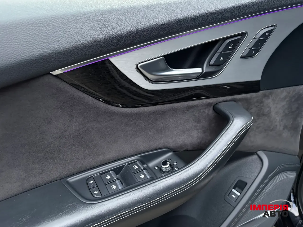 Audi Q7 - фото 49