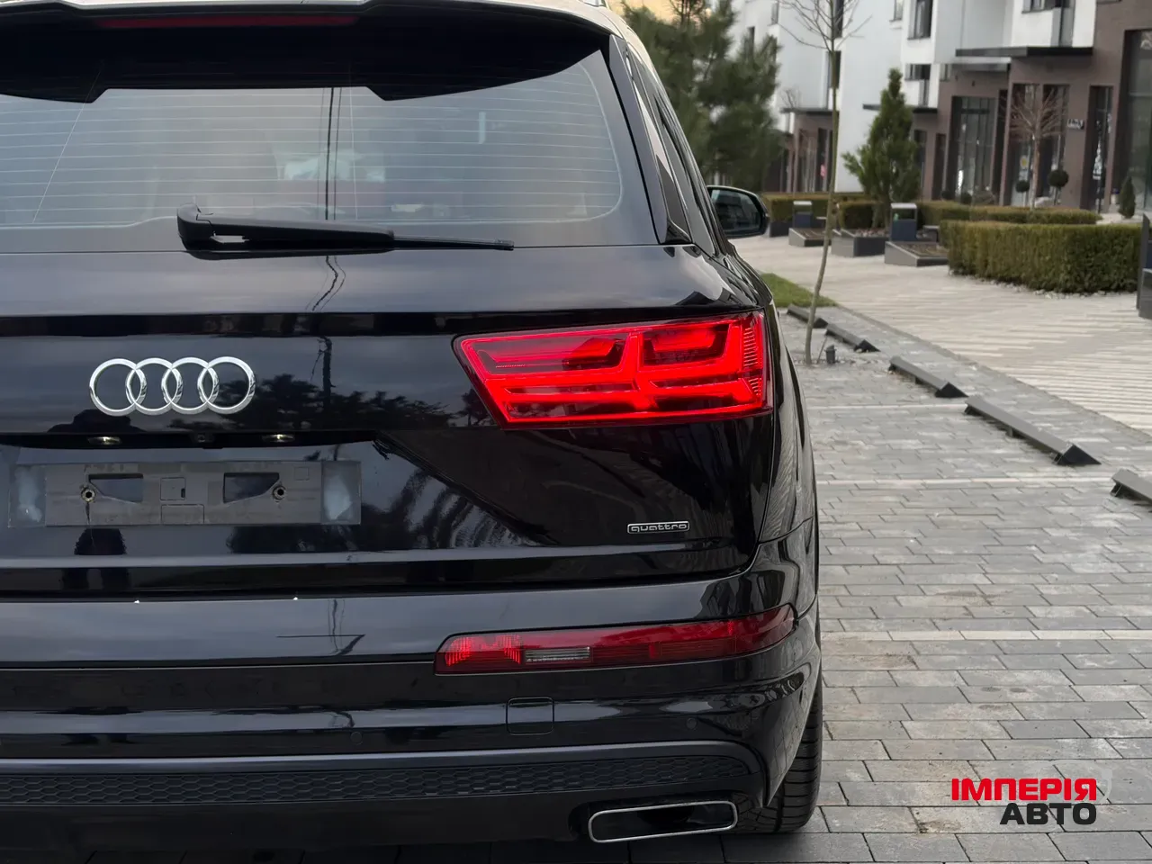 Audi Q7 - фото 20