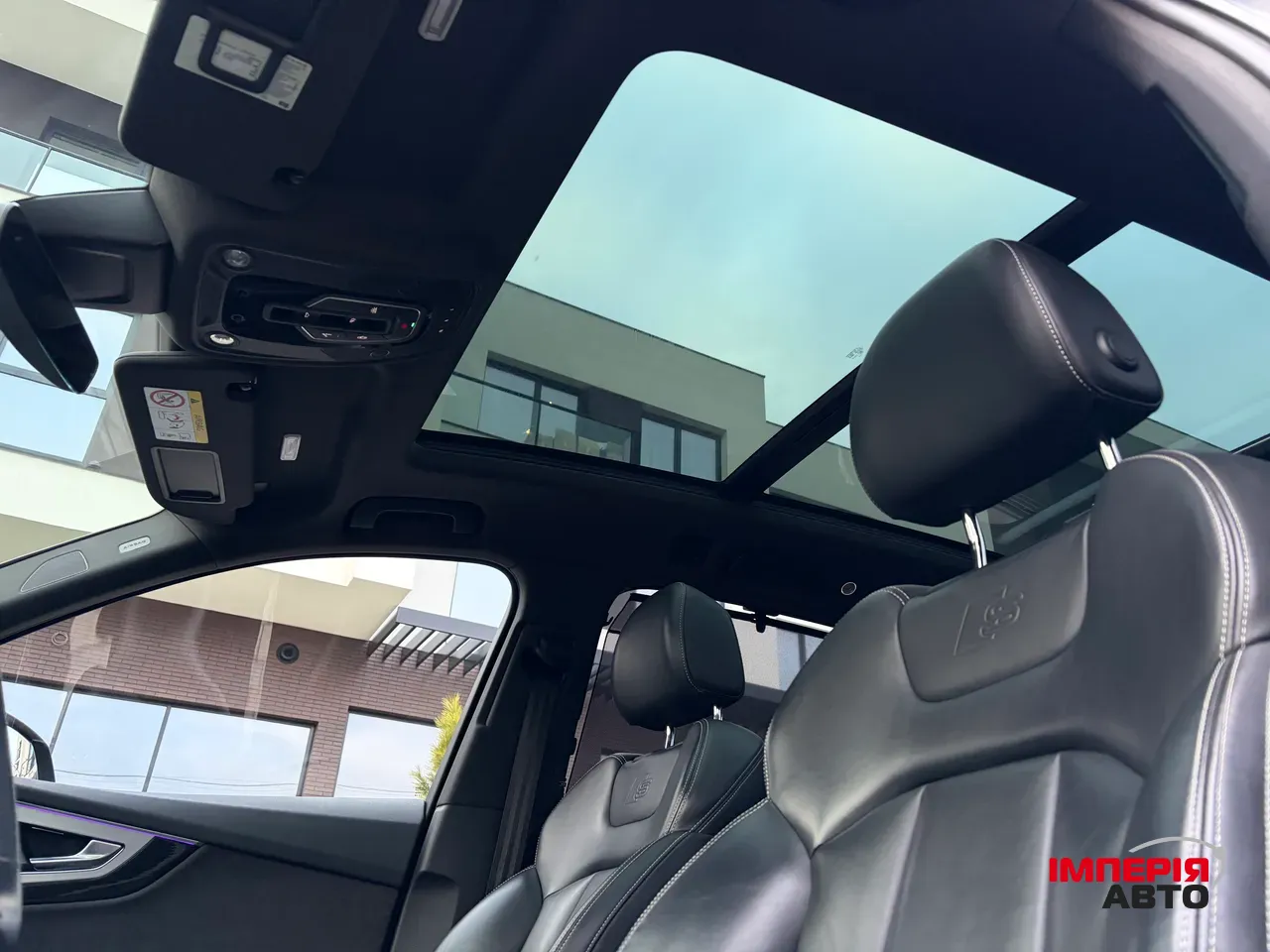 Audi Q7 - фото 46