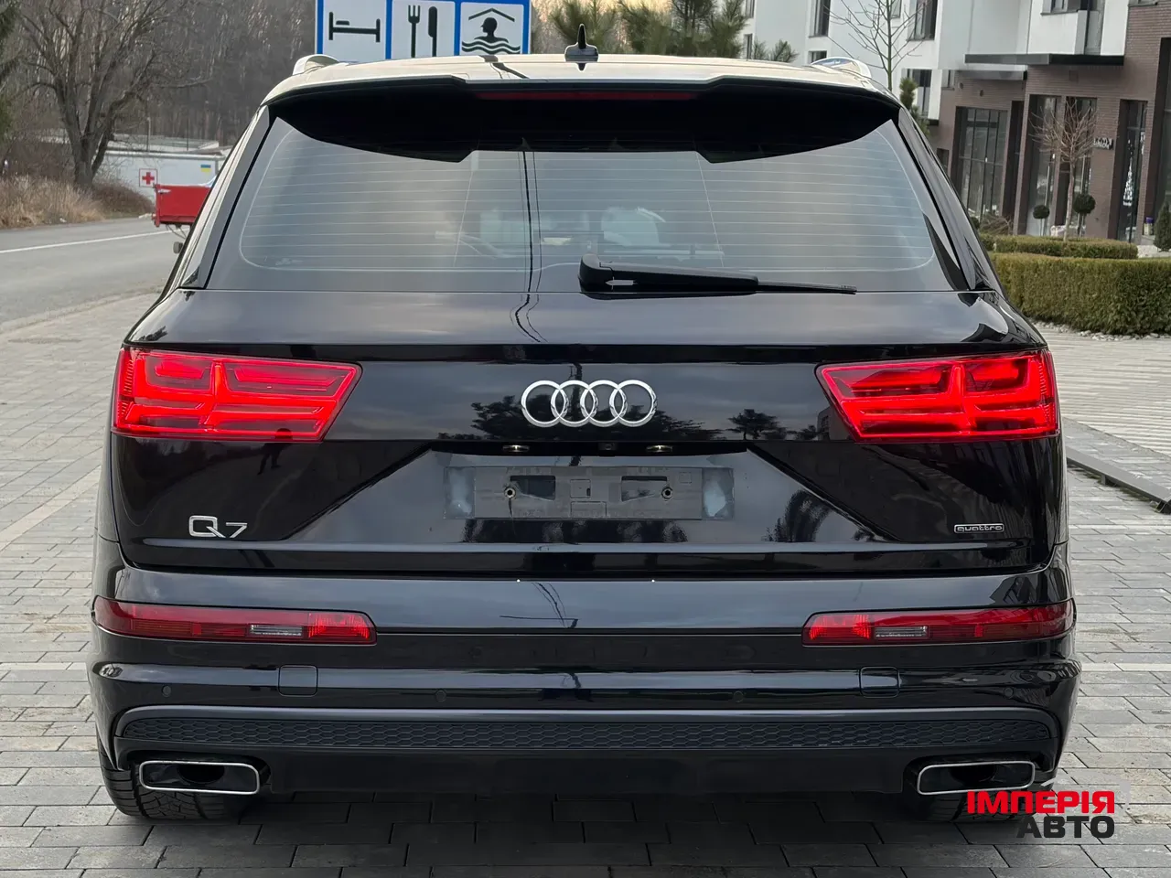 Audi Q7 - фото 6