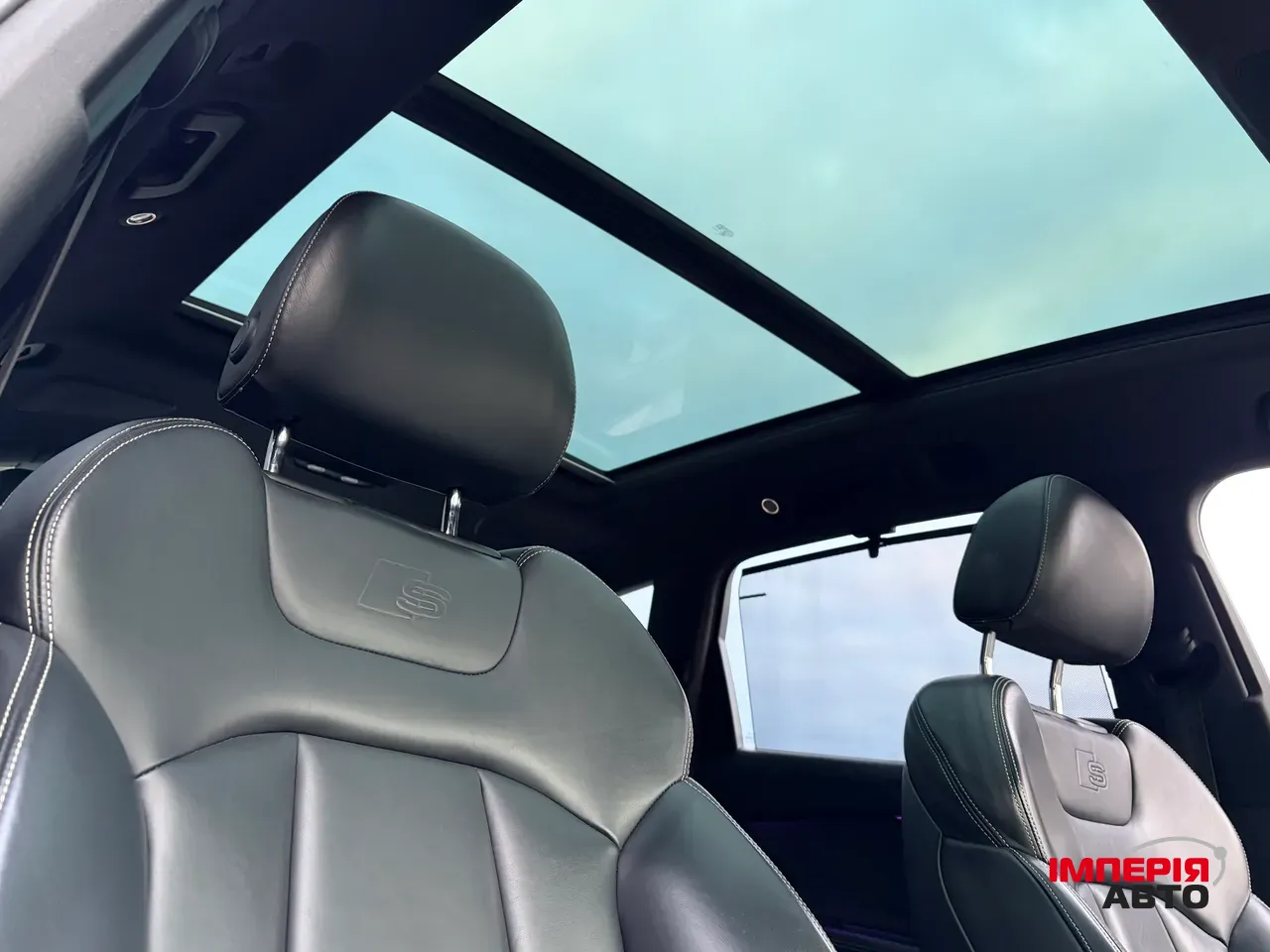 Audi Q7 - фото 51