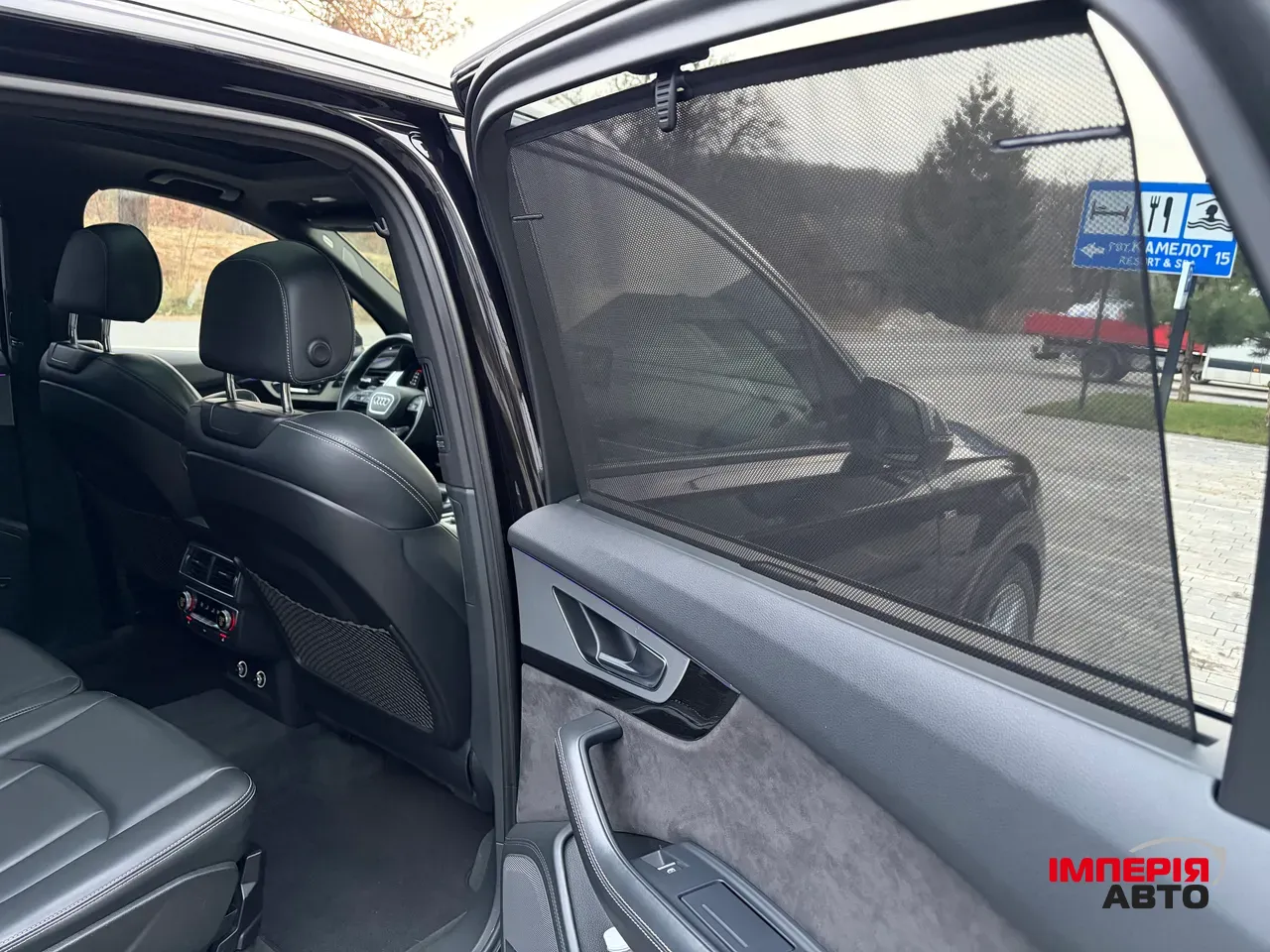 Audi Q7 - фото 57