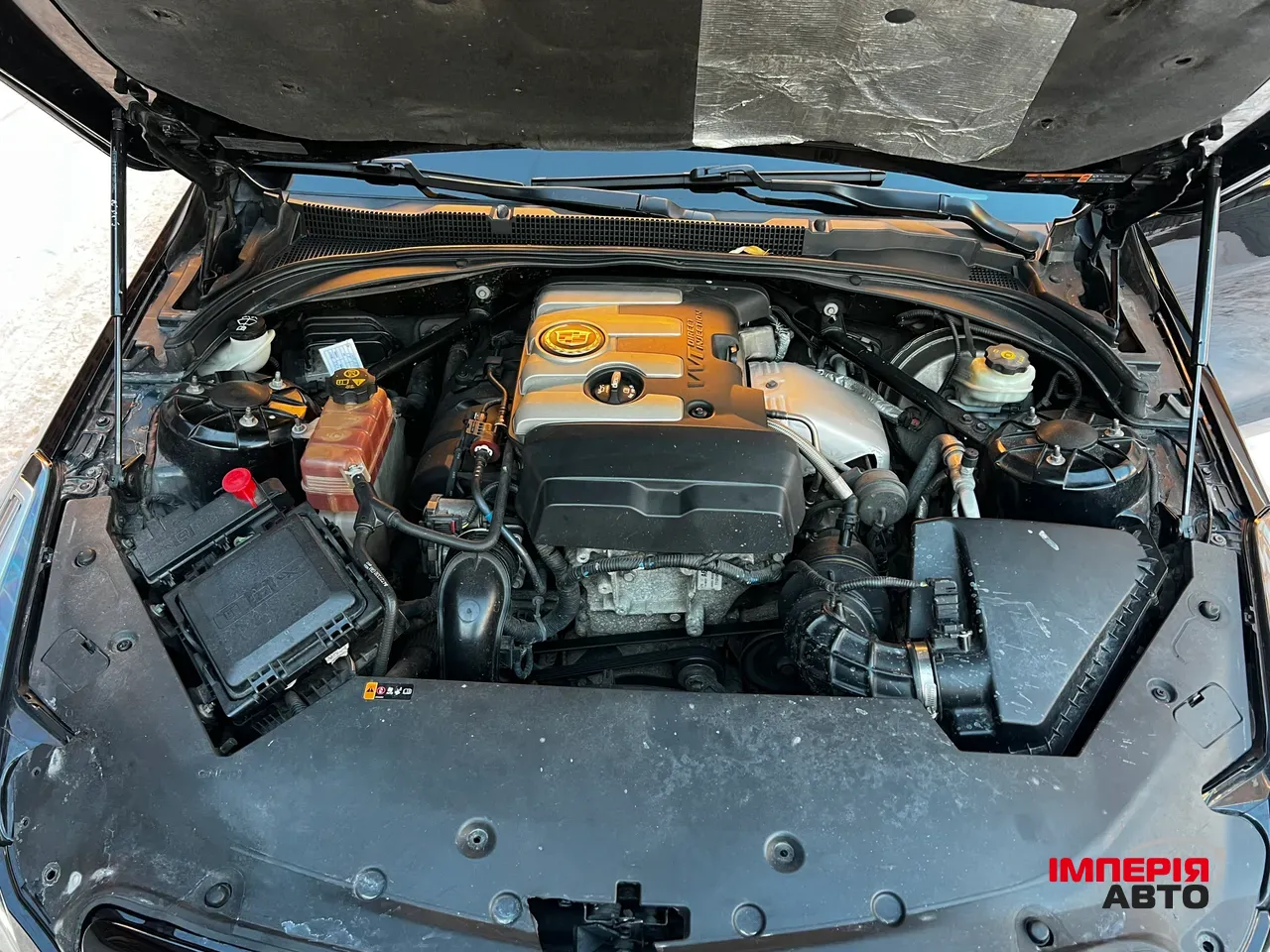 Cadillac ATS - фото 12