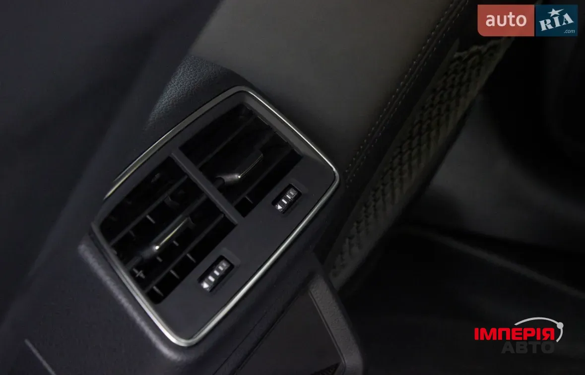 Audi e-tron S - фото 4