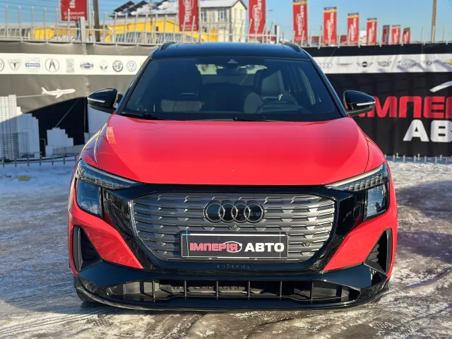 Audi Q5 e-tron - фото 2