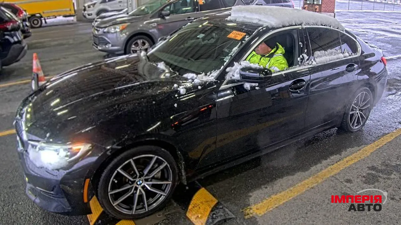 BMW 3 серії - фото 1