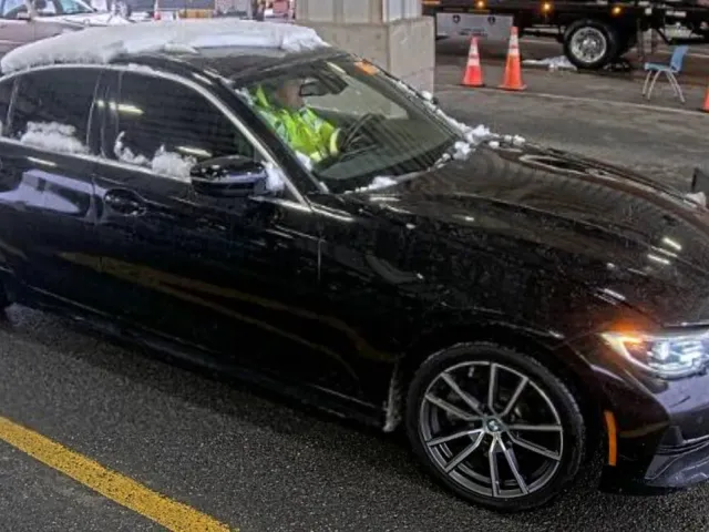 BMW 3 серії - фото 3