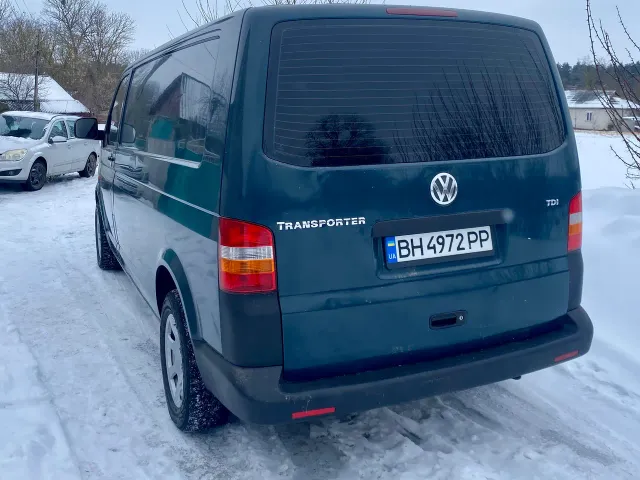 Volkswagen Transporter - фото 2
