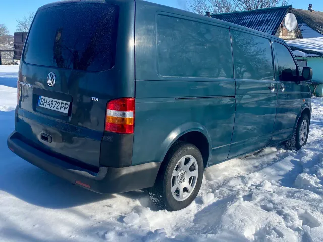 Volkswagen Transporter - фото 3