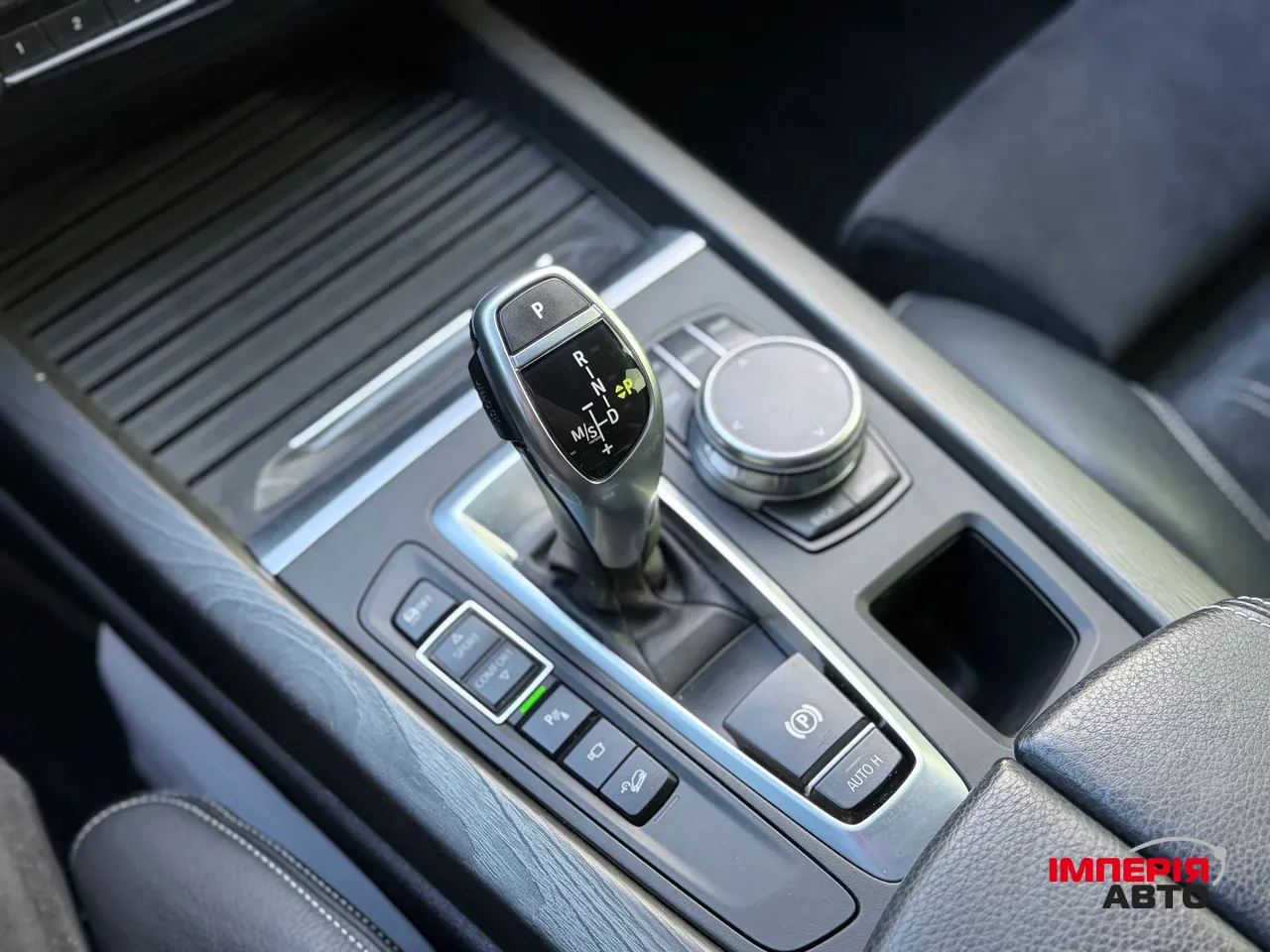 BMW X5 - фото 14