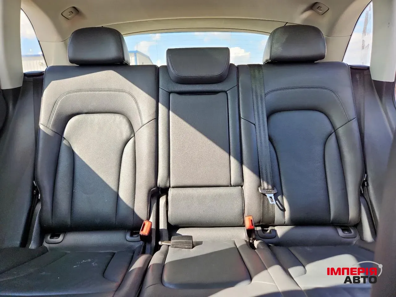 Audi Q5 - фото 10