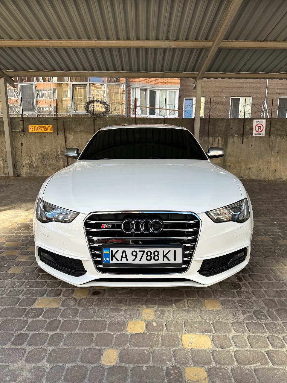 Audi S5 - фото 5