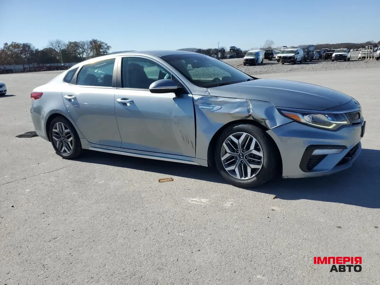 Kia Optima - фото 3