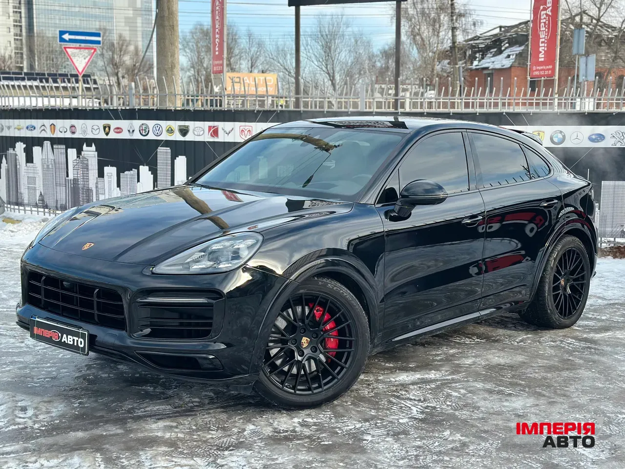 Porsche Cayenne - фото 1