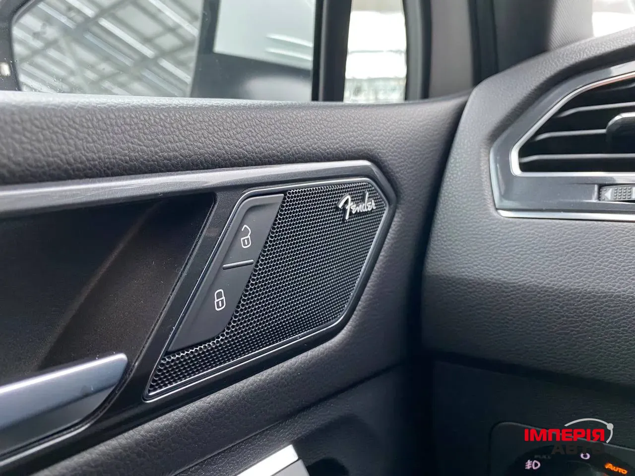 Volkswagen Tiguan - фото 51