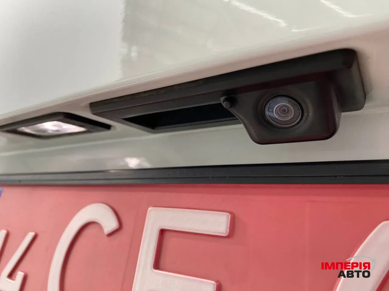 Volkswagen Tiguan - фото 21