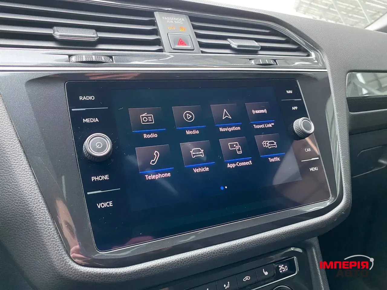 Volkswagen Tiguan - фото 44