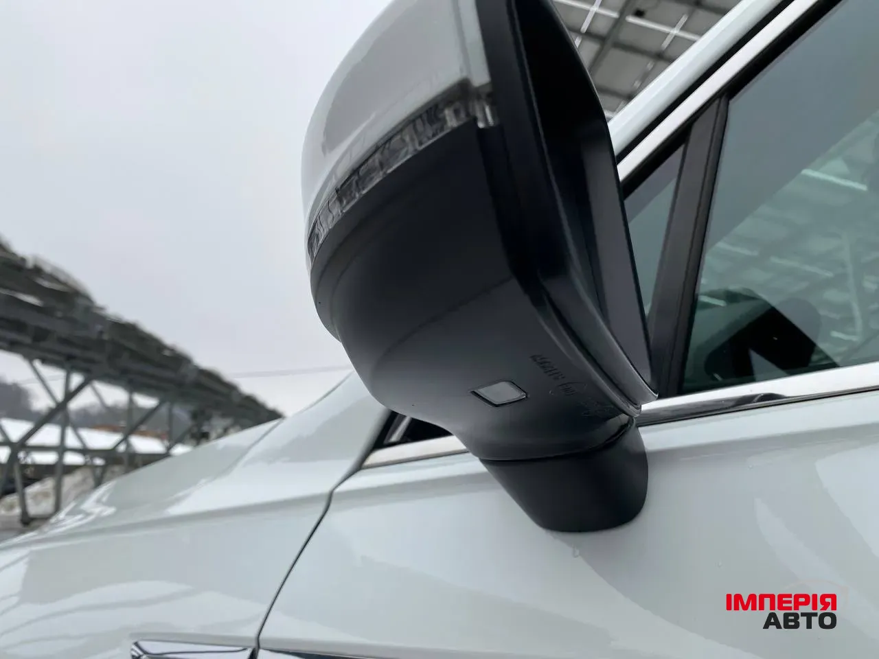 Volkswagen Tiguan - фото 19