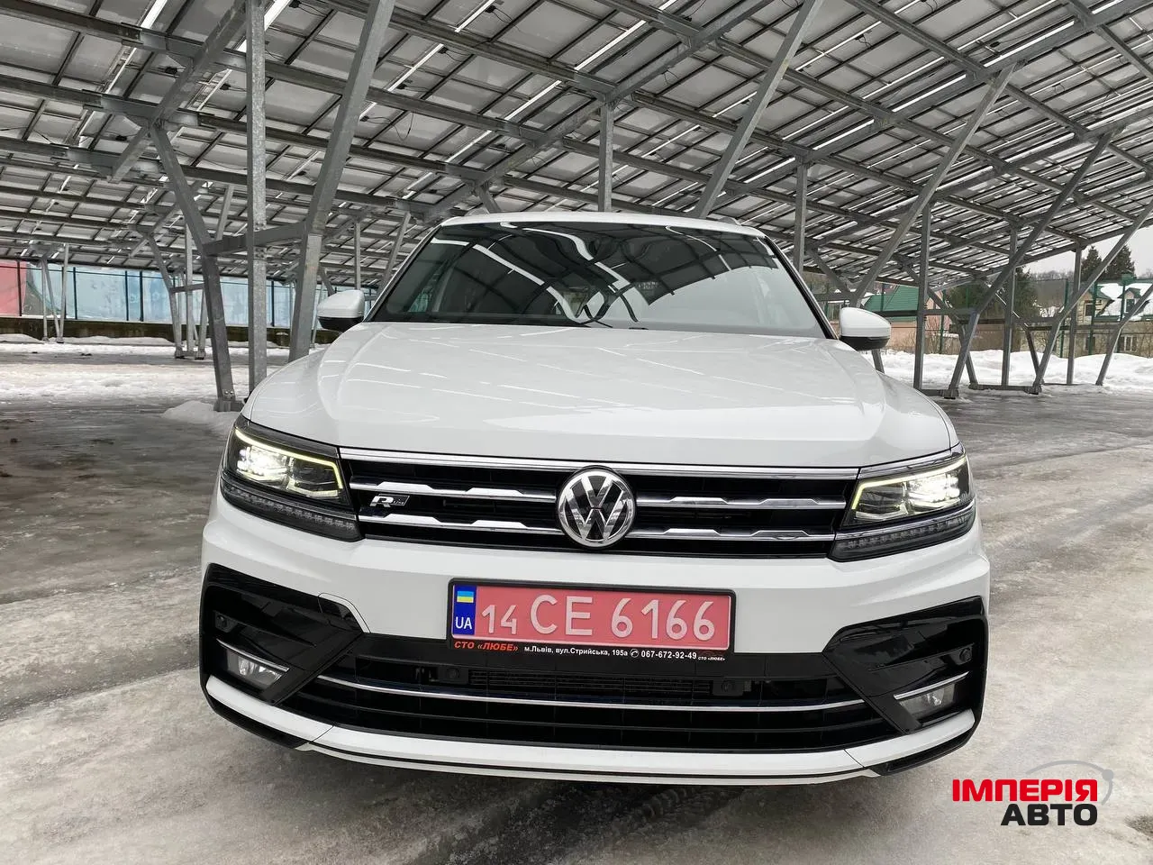 Volkswagen Tiguan - фото 9
