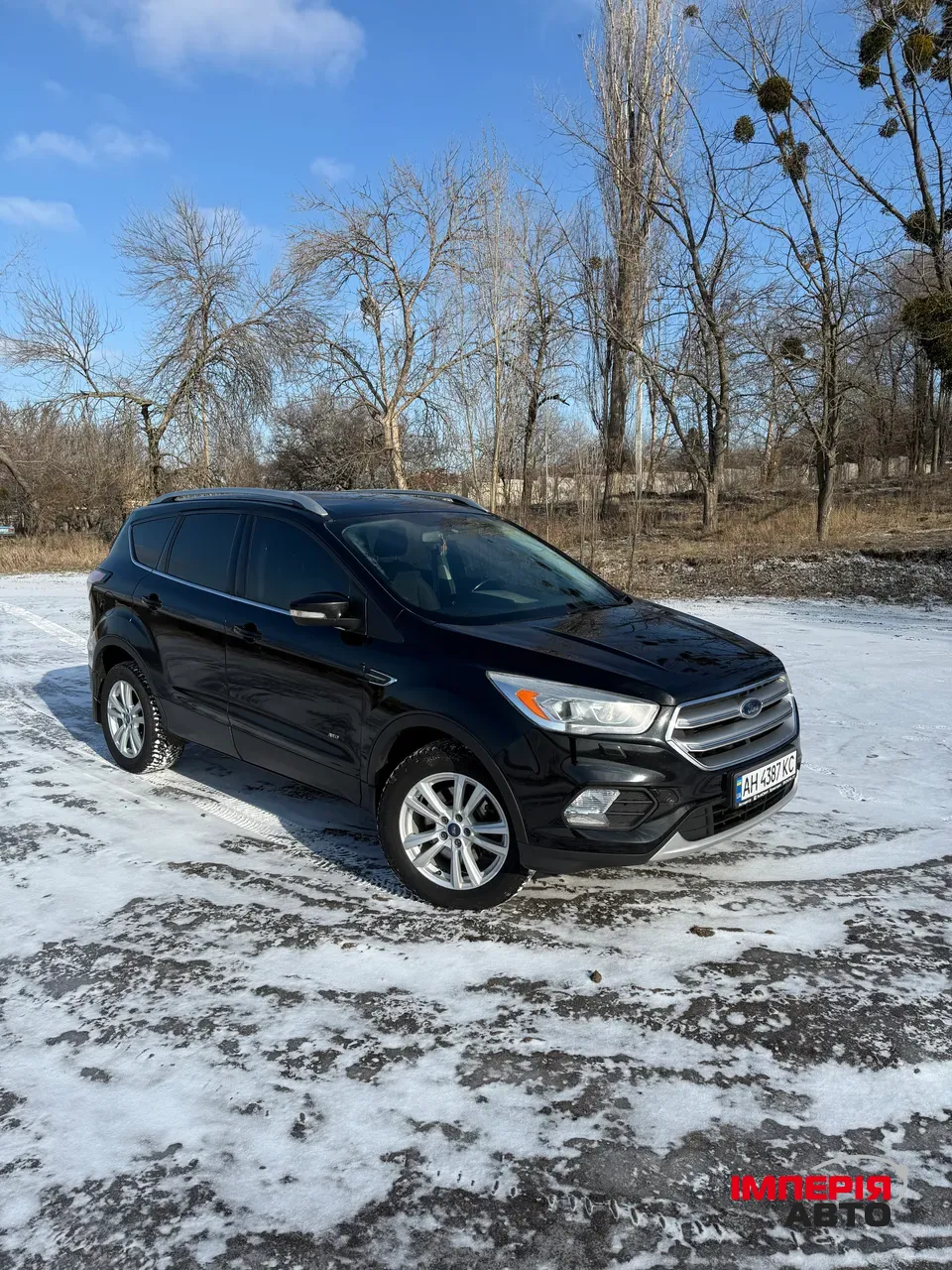 Ford Kuga - фото 1