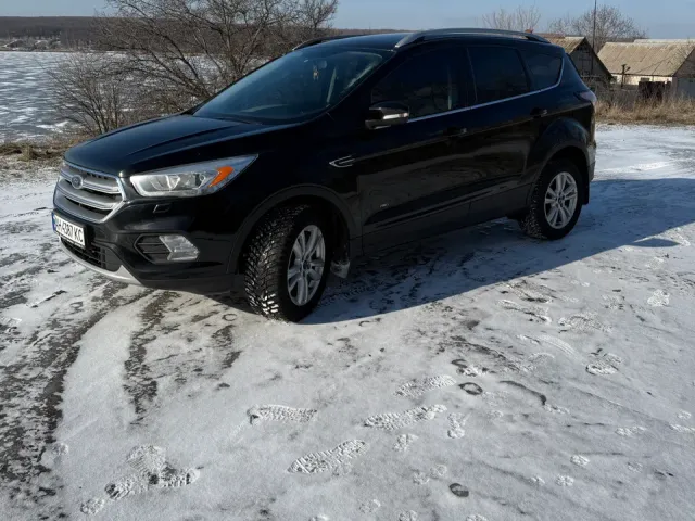 Ford Kuga - фото 3