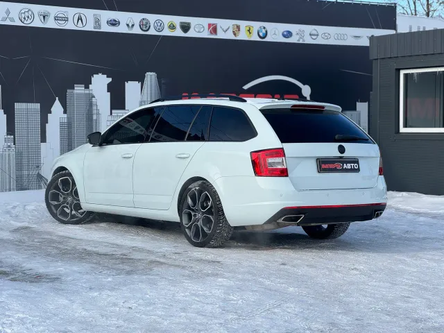 Skoda Octavia RS - фото 5