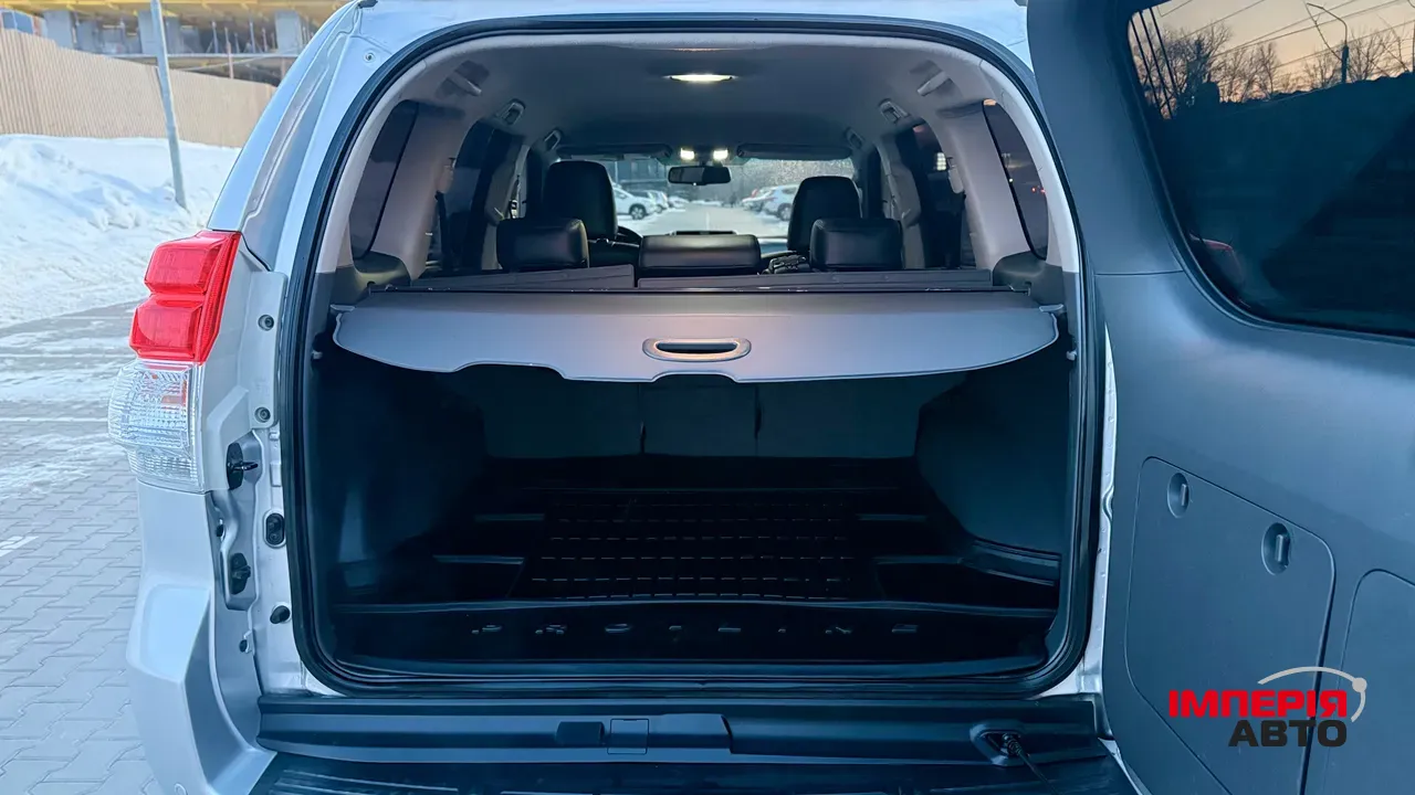 Toyota Land Cruiser Prado - фото 30