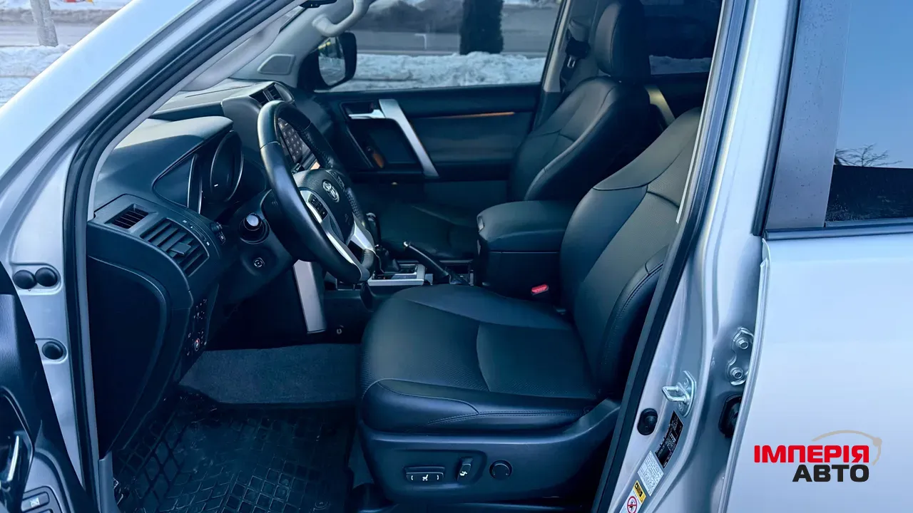 Toyota Land Cruiser Prado - фото 16