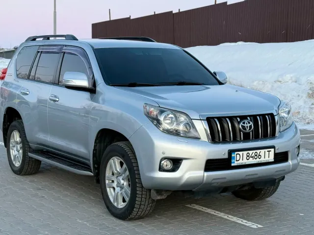 Toyota Land Cruiser Prado - фото 4