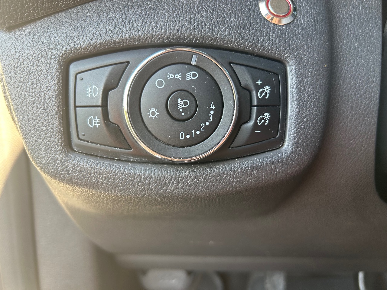 Ford Transit Connect - фото 39