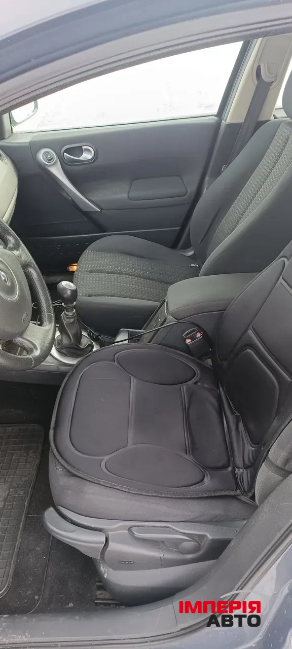 Renault Megane - фото 8