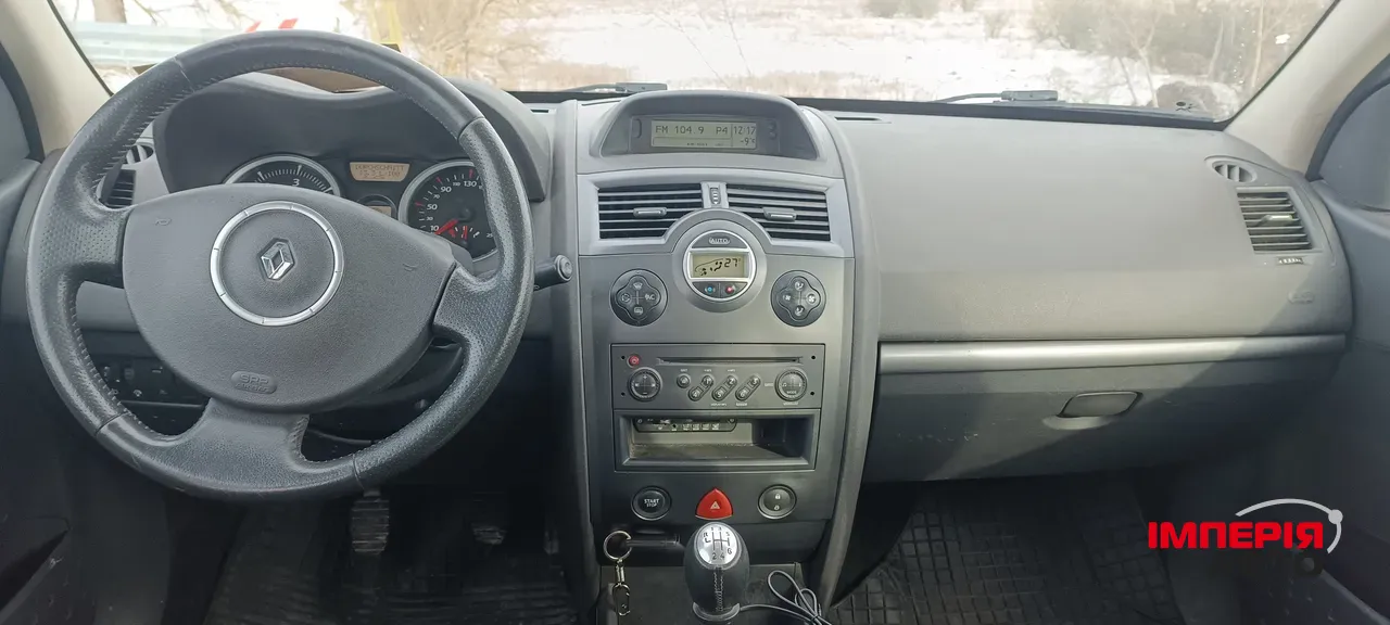 Renault Megane - фото 5