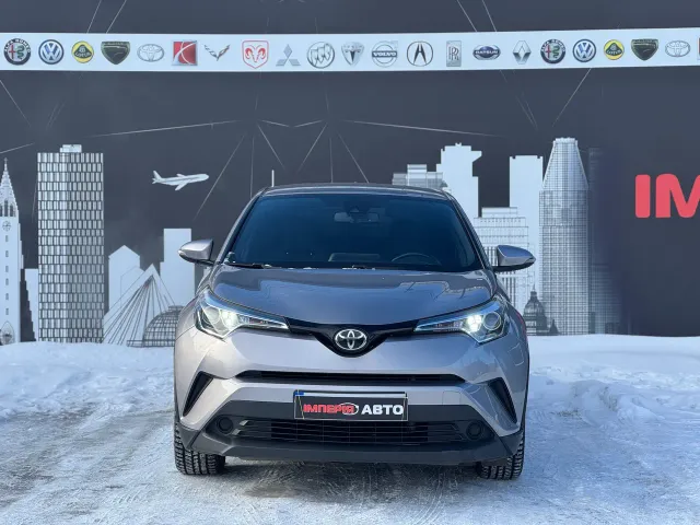 Toyota C-HR - фото 2