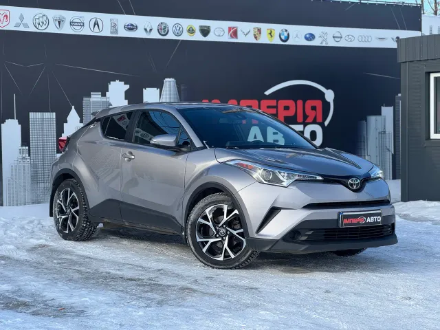 Toyota C-HR - фото 3
