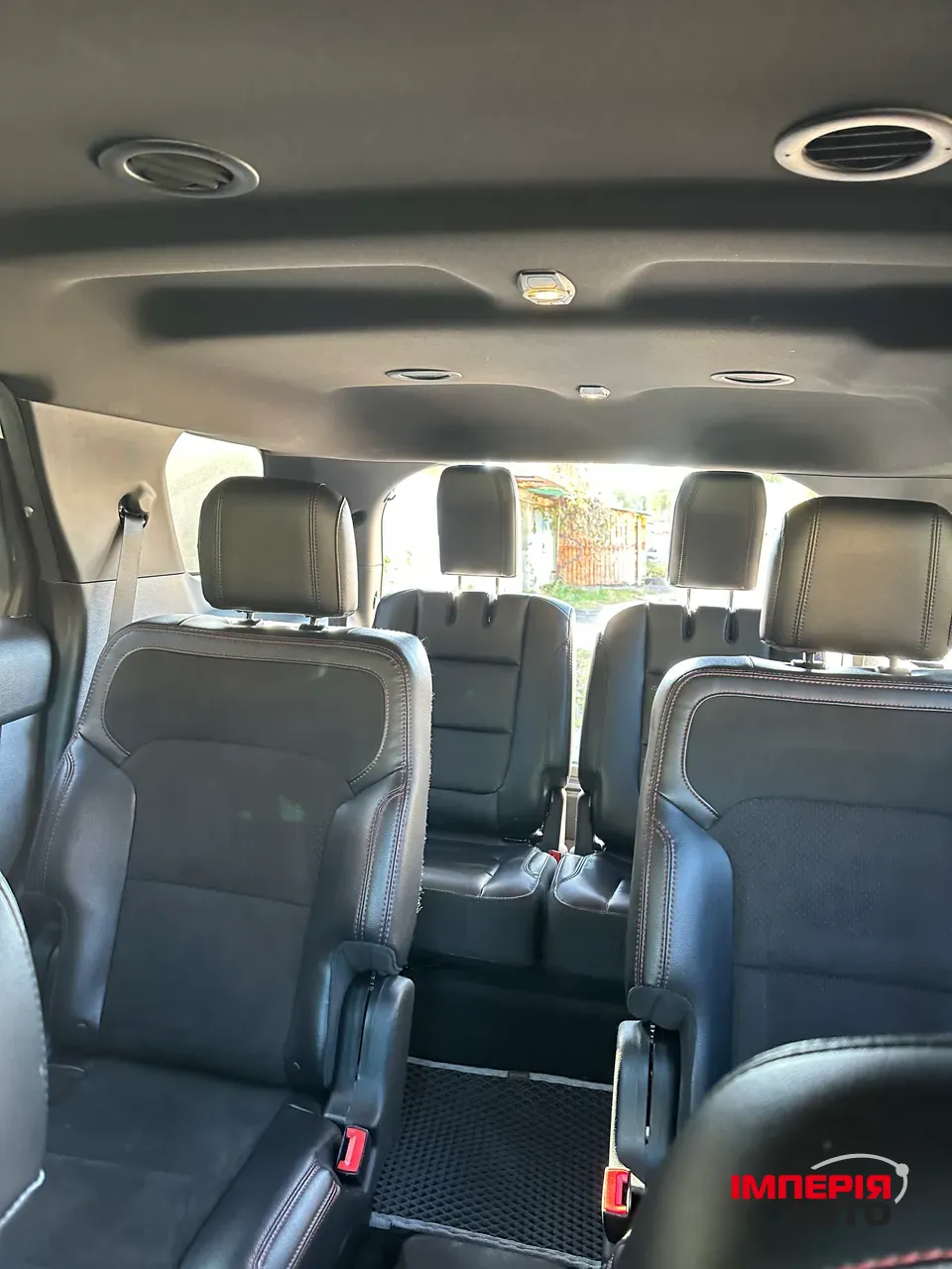 Ford Explorer - фото 22