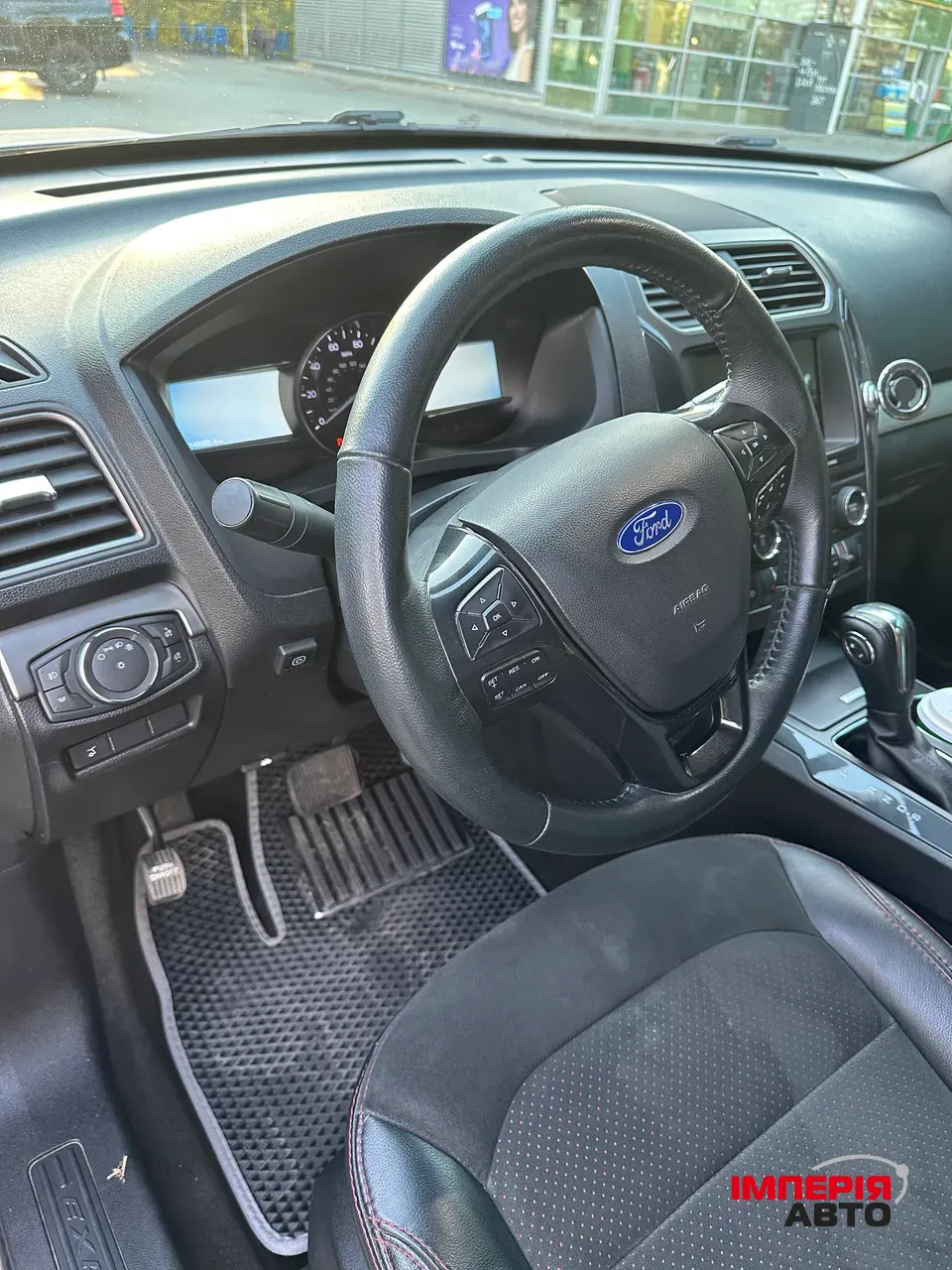 Ford Explorer - фото 8