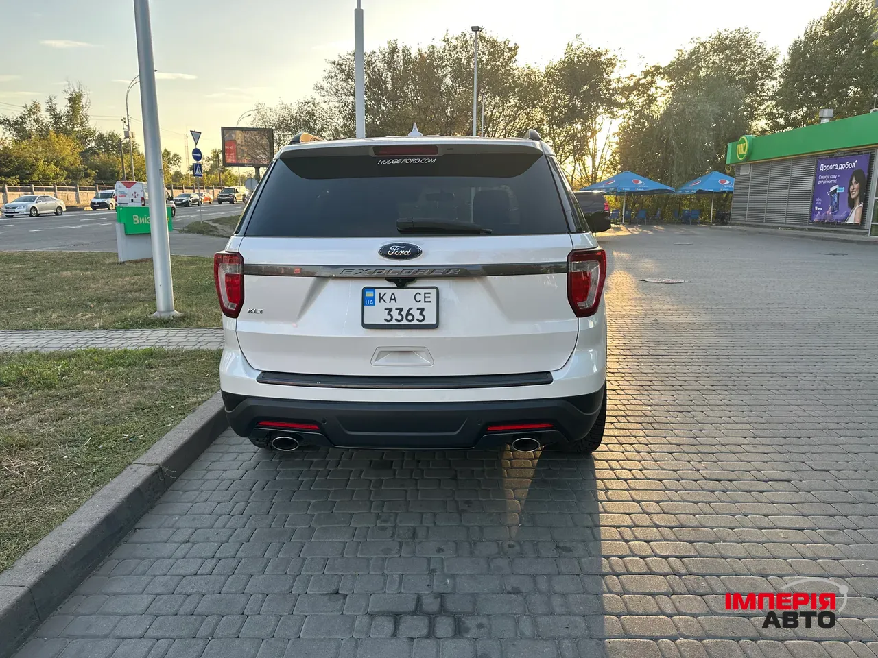 Ford Explorer - фото 3