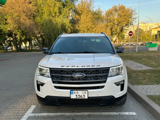 Ford Explorer - фото 2