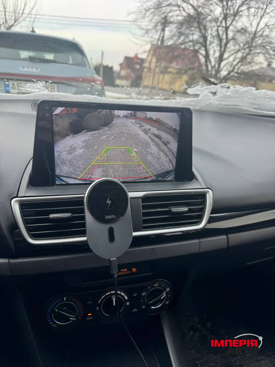 Mazda 3 - фото 13