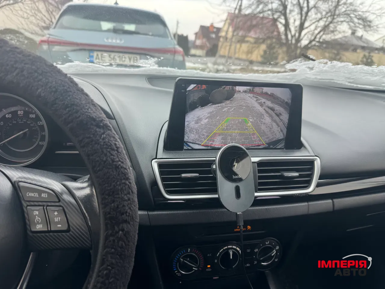 Mazda 3 - фото 12