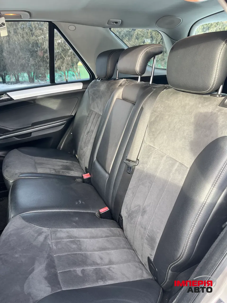 Mercedes-Benz M-Класс - фото 39